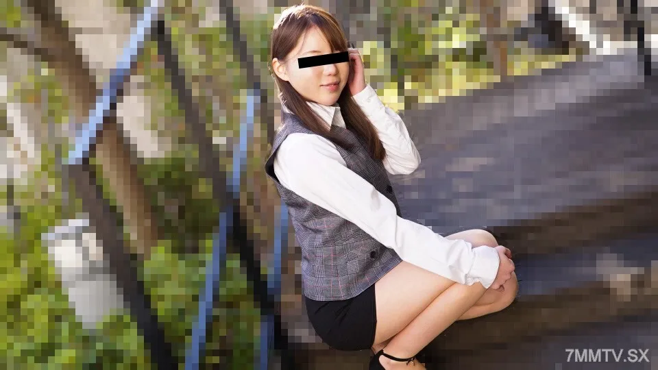 MUSUME-122724_01 下班回家途中与剃光超短裙的接待员中出性爱！ - 玉置れに