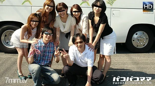 081012-712 Paco Paco 巴士之旅-成人女性钢棒与客户-第 1 部分