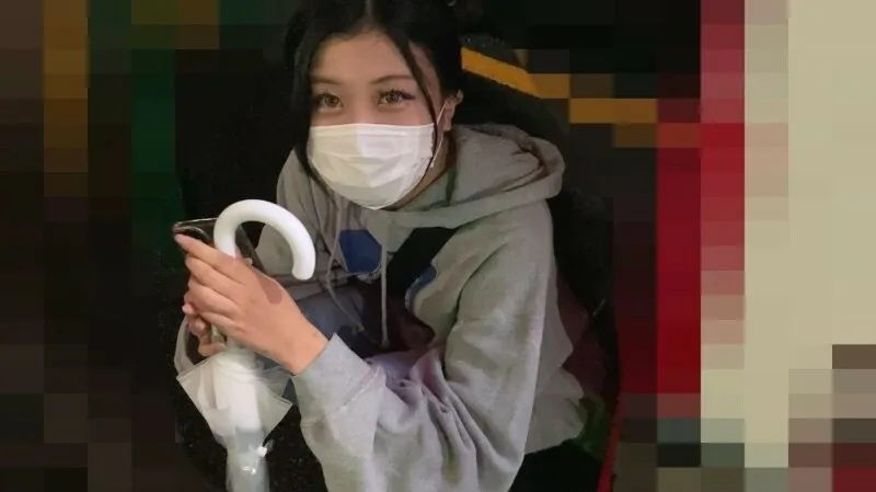 FC2-PPV-3107006 [未经审查] 18岁的第一枪！我生命中的第一次阴道射精！通过保护一个在午夜错过市区末班车而不知所措的当地女孩来非法播种♡