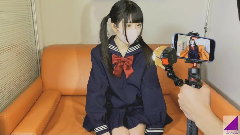 FC2-PPV-3163457 享用了 Miku-chan 的家常菜后，穿著水手服的小胸身材苗条，与她做爱，最后，她给了她一个剃光的小穴，并用原始的阴道射精 [评论奖励：高分辨率版本]
