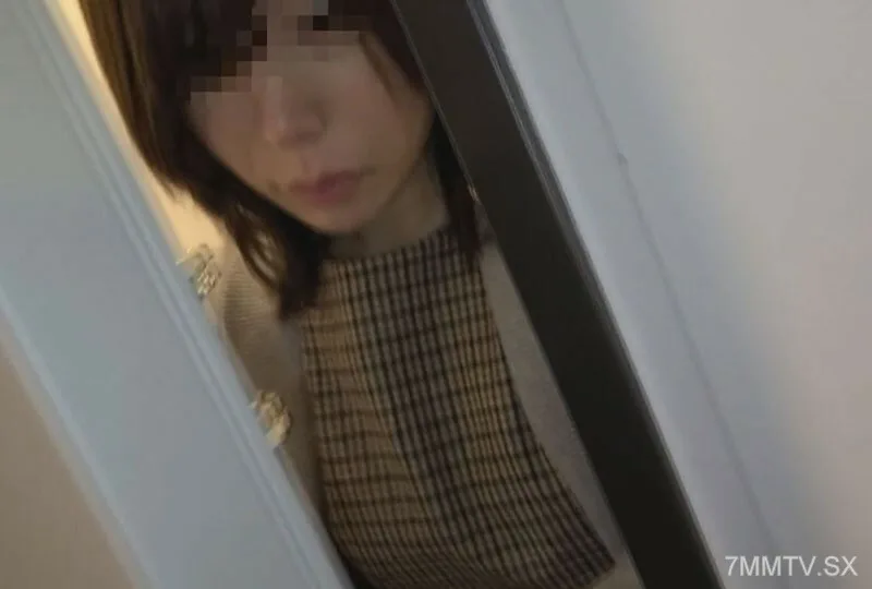 FC2-PPV-3191211 【个人】在侵犯渣男欧坎光滑肌肤的时候，古斯带走了妹妹。 . .
