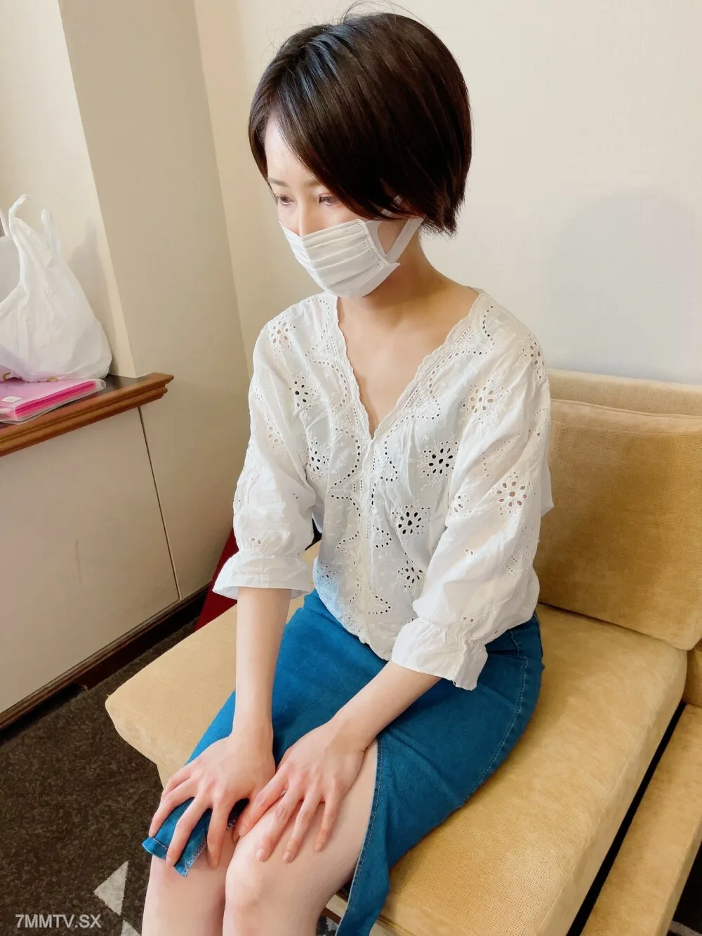 FC2-PPV-3197060 决定花光钱的美人妻,是被陌生人棍子刺激的色狼! !老公白天上班干我! !我一脸愧疚,但阴道射精是一种理论! !外观,无鞍,体内射精