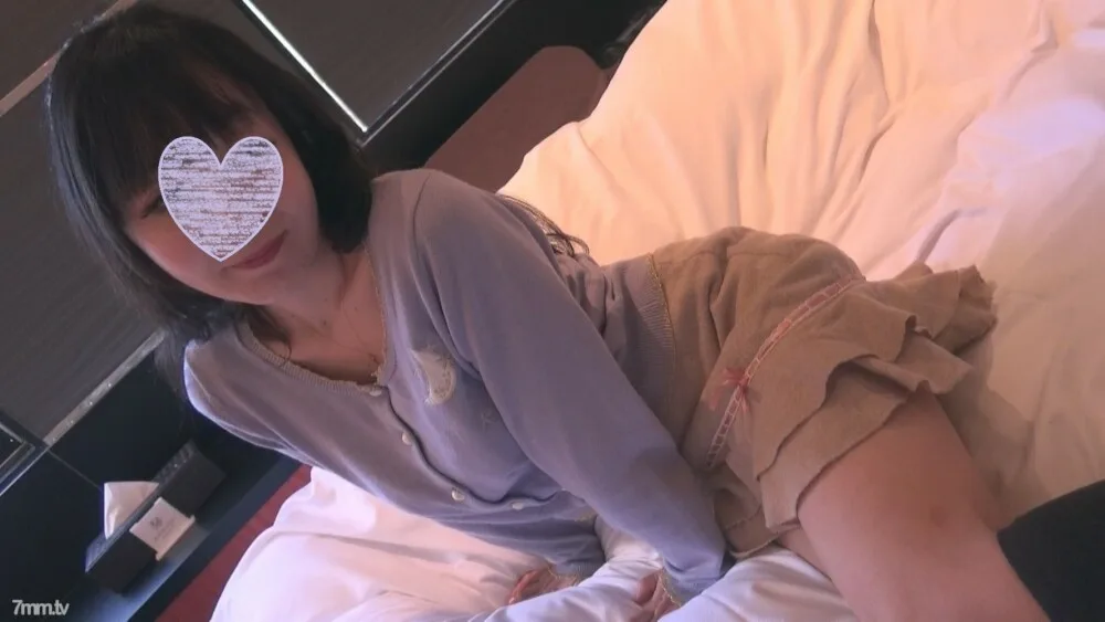 FC2-PPV-1830829 【个人拍摄】Fumie 40岁妖媚剃光乳苗条美丽成熟女人群发