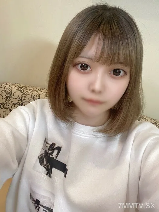 FC2-PPV-3230527 19少女，maya-chan还没0岁yin