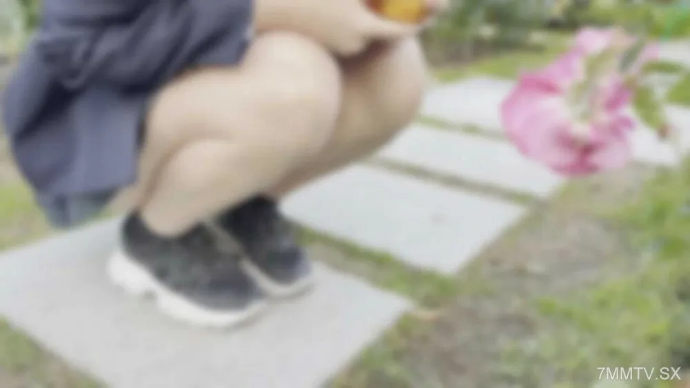 FC2-PPV-3249707 安静的**J●。因为我边听音乐边说话，我忍不住要撑起自己。原正和是高敏感、易爆发的成年大众，粗野粗暴，倒地不射精。 ♡互爱♡FC2-PPV-3249707