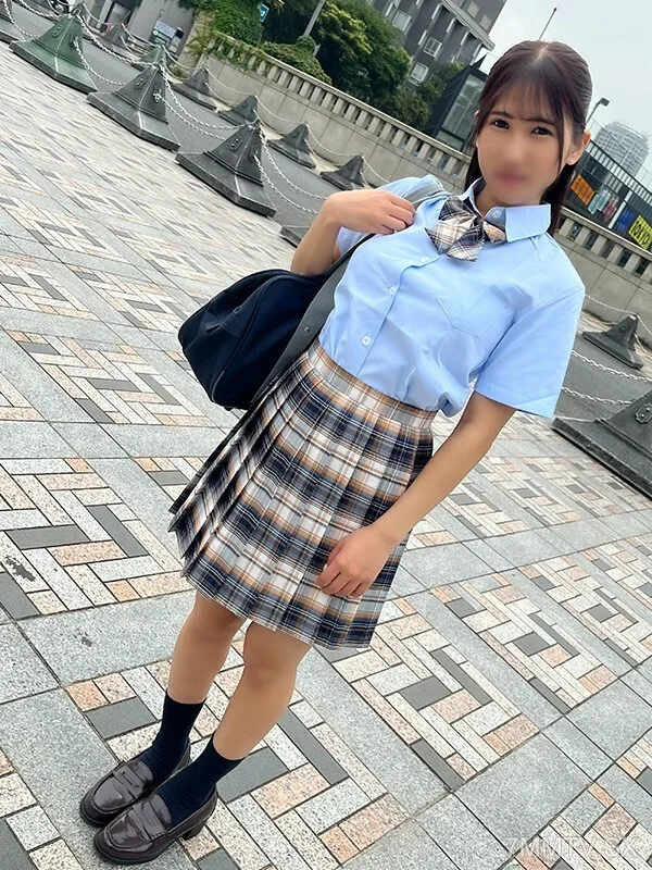 FC2-PPV-3914055 强烈的生殖器！极简「巨乳」 **●Nana Nama，18岁