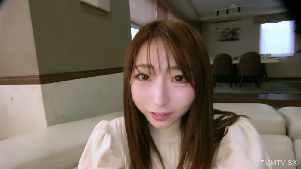 FC2-PPV-4266891 已婚女性胸围100cm以上，有羞耻感，在我面前自慰，给奶交，要求性交，享受一侧精液的感觉，还有自打、射精等不道德行为大量。
