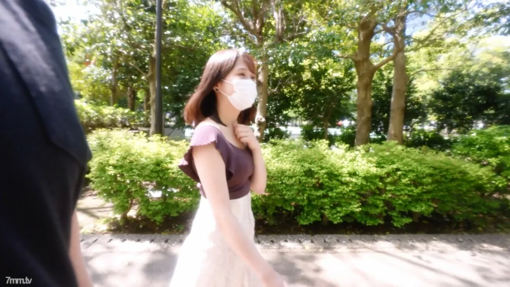 FC2-PPV-1925805 美服店员「男友背叛」用电动按摩机喷出性趣美人阴道射精播种「私拍」个人拍摄原作第149人