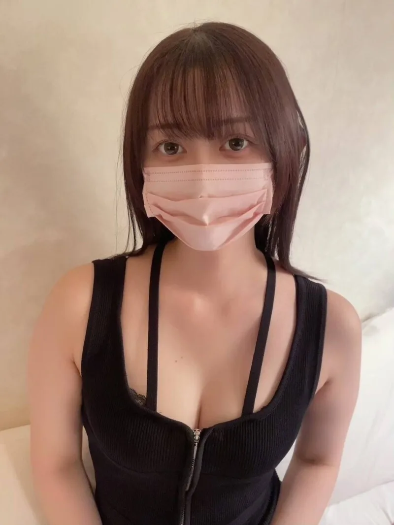 FC2-PPV-4638724 【首次限量发售！ 3480→1240点！ 】【这就是清纯女优类型啊！ 】 因找工作而无法见面的男友的代做爱！ 她的外表和性欲之间的差距太大了！ [静香 (21)] [评论奖励]