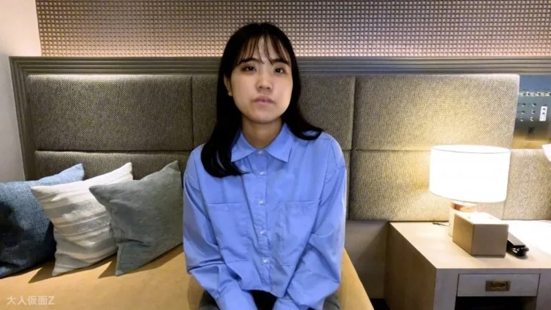 FC2-PPV-4692938 葵（19）我对性一无所知，但我急需钱，所以我同意出演这部电影。她第一次口交并在镜头前展示她有著大黑乳晕的裸体。