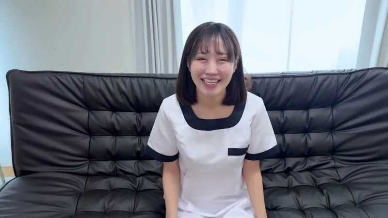 FC2-PPV-4713295 【完全无删减/正版6连拍】牙科保健师Yaya穿著自己的服装吞下积攒了5天多的精液