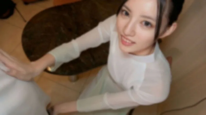 FC2-PPV-4721322 [无码] 身材苗条的美女，拥有最强的视觉冲击！她穿著浅井紧身衣，美貌爆棚。吞咽、大量颜射、中出，共三部。 *额外高清画质