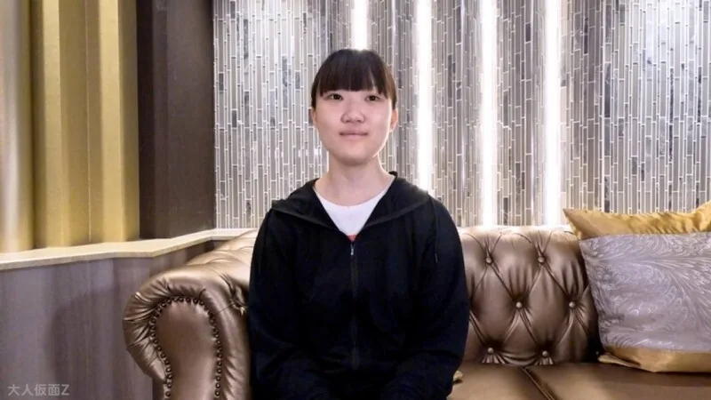 FC2-PPV-4738195 Kokoa（19）中出后，她用窥器舀出精液放入口中，当她以大展身手的姿势被玩具挑逗时，她像鲸鱼一样喷射。