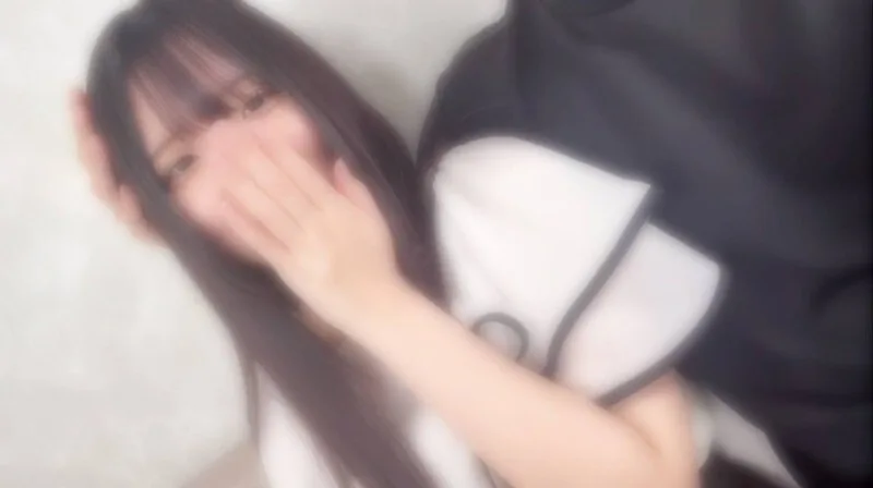 FC2-PPV-4745571 你一定会爱上她。 [无码] [中出] 这个有著偶像脸的漂亮女孩，声音很可爱。她很害羞，所以我很喜欢她害羞的样子。 *包含额外内容