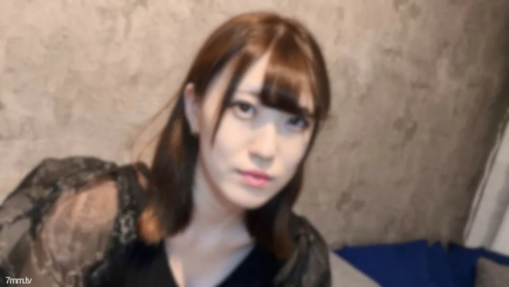 FC2-PPV-2177190 【第一枪】21岁宽松蓬松女大学生。 20 分钟在放学回家的路上被吹,并立即性交。衣服罪犯#2
