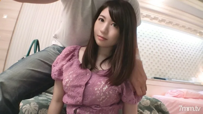 SIRO-3877 【第一枪】网络AV应用→AV体验拍摄1005牛奶狂暴活塞！淫汁洒在地板上！滋润你的眼睛，让瑜伽疯狂！我不禁感受到了我那干净利落的肉食姐姐的淫荡！