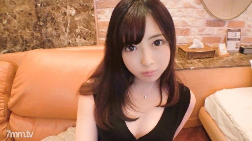 SIRO-3958 【第一枪】【皮肤黏黏的活跃JD】【20岁真的感觉..】发育中的可爱活跃JD被粉红色弄湿，感觉很认真。网上AV应用→AV体验拍摄1169
