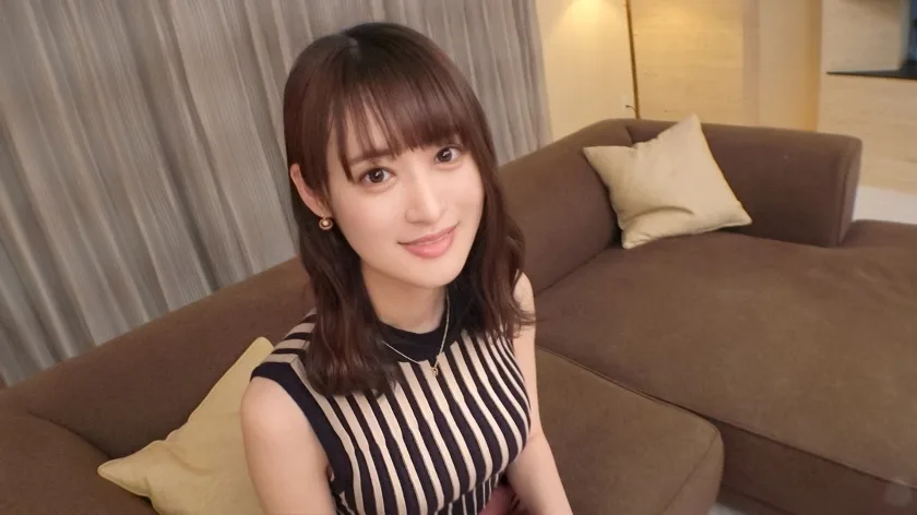 SIRO-4799 [第一枪] [模特身形] [隐藏S属性] 一个高挑的女孩，拥有迷人的美丽脸庞和令人羡慕的八头身材比例。纤细美丽的身躯被快感侵蚀而露出愚昧，一个充满爱欲的世界展开。网络上的AV应用→AV体验拍摄1806