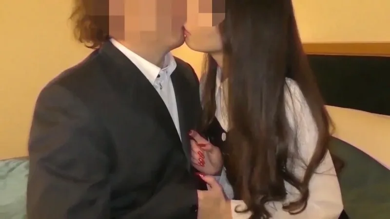 FC2-PPV-2282669 [私拍] 26岁美甲店经理我要爸爸的鸡巴...