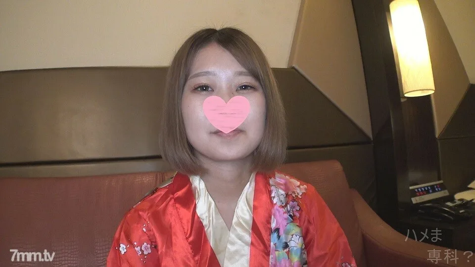FC2-PPV-2351690 身高150cm的最小女孩♪如果摆脱Ku-chan，你会突然改变♥一个小身体会摇晃！ *包括高品质版本和评论福利♪[个人拍摄/原创]